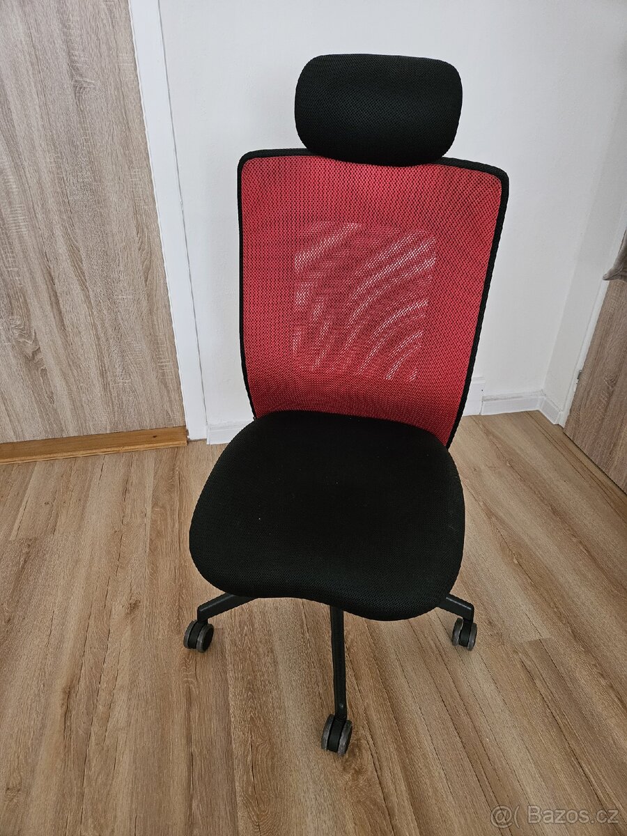 Kancelářská židle
