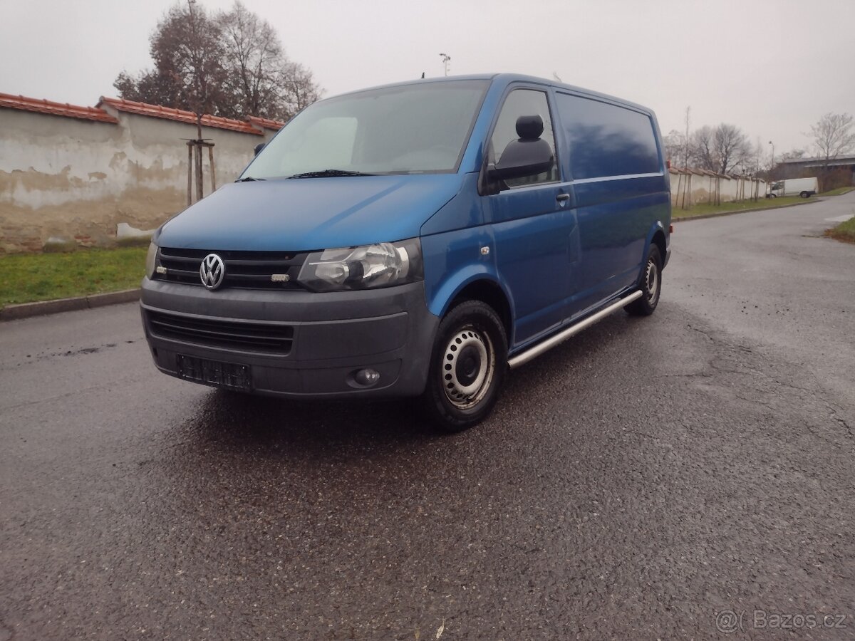 VW Transporter T5  2.0TDI