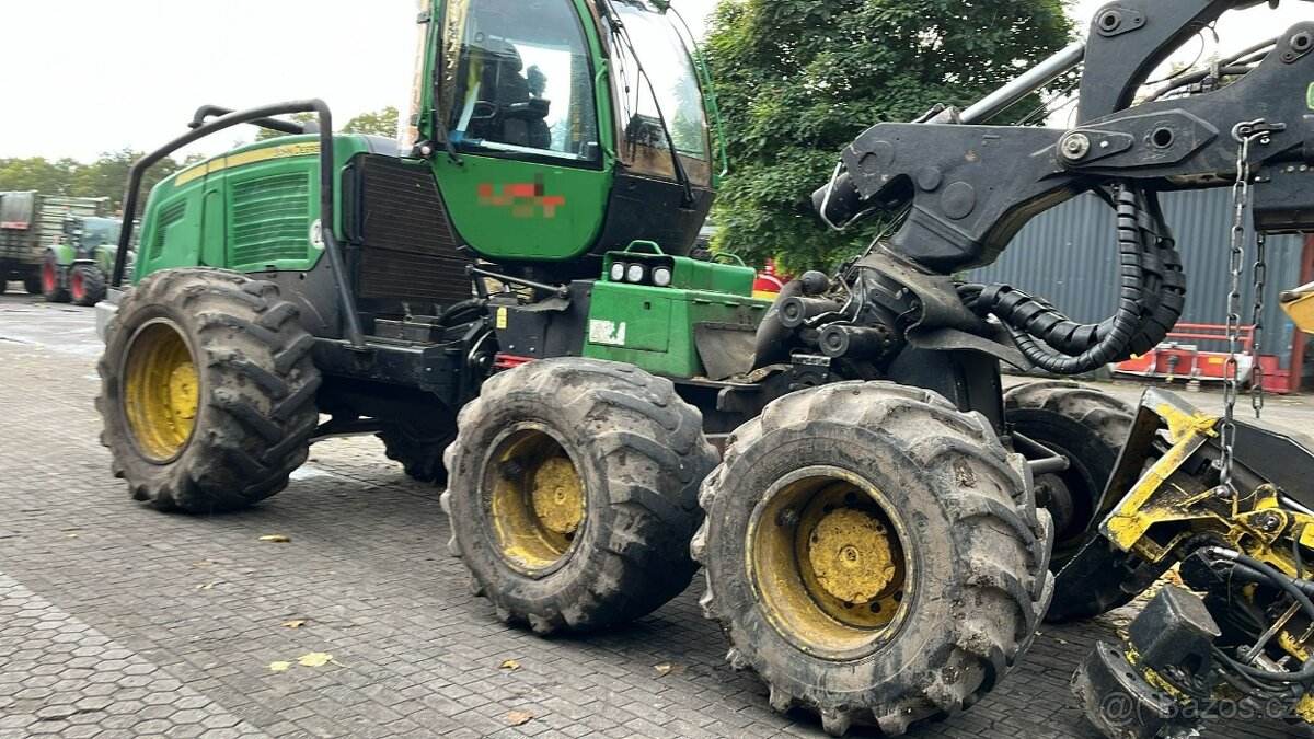 Harvestor JOHN DEERE 1270E