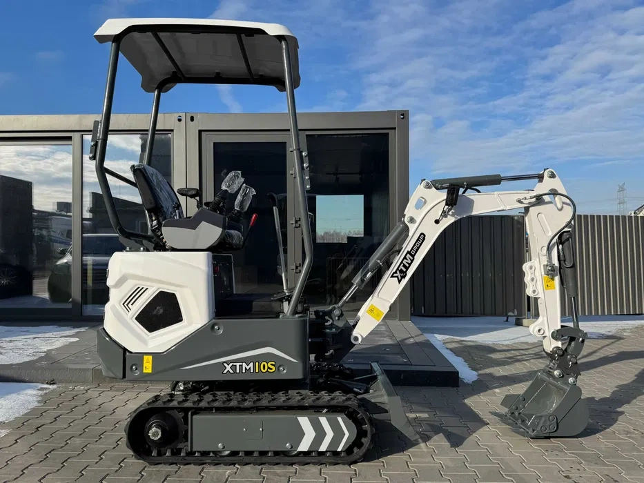 Minibagr XTM X10s PRO 1000 kg