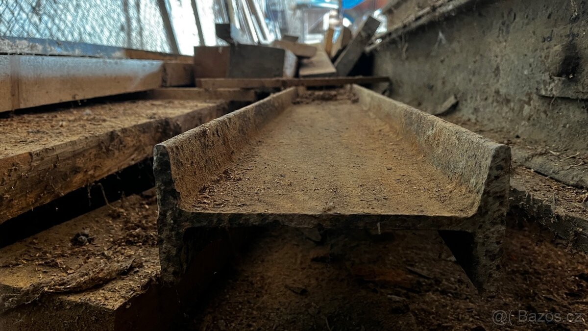 Traverza íčko IPE 230 x délka 5,2m