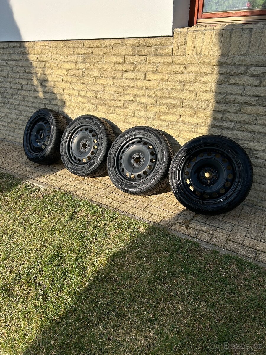 Plechová kola s pneu 205/55 r16