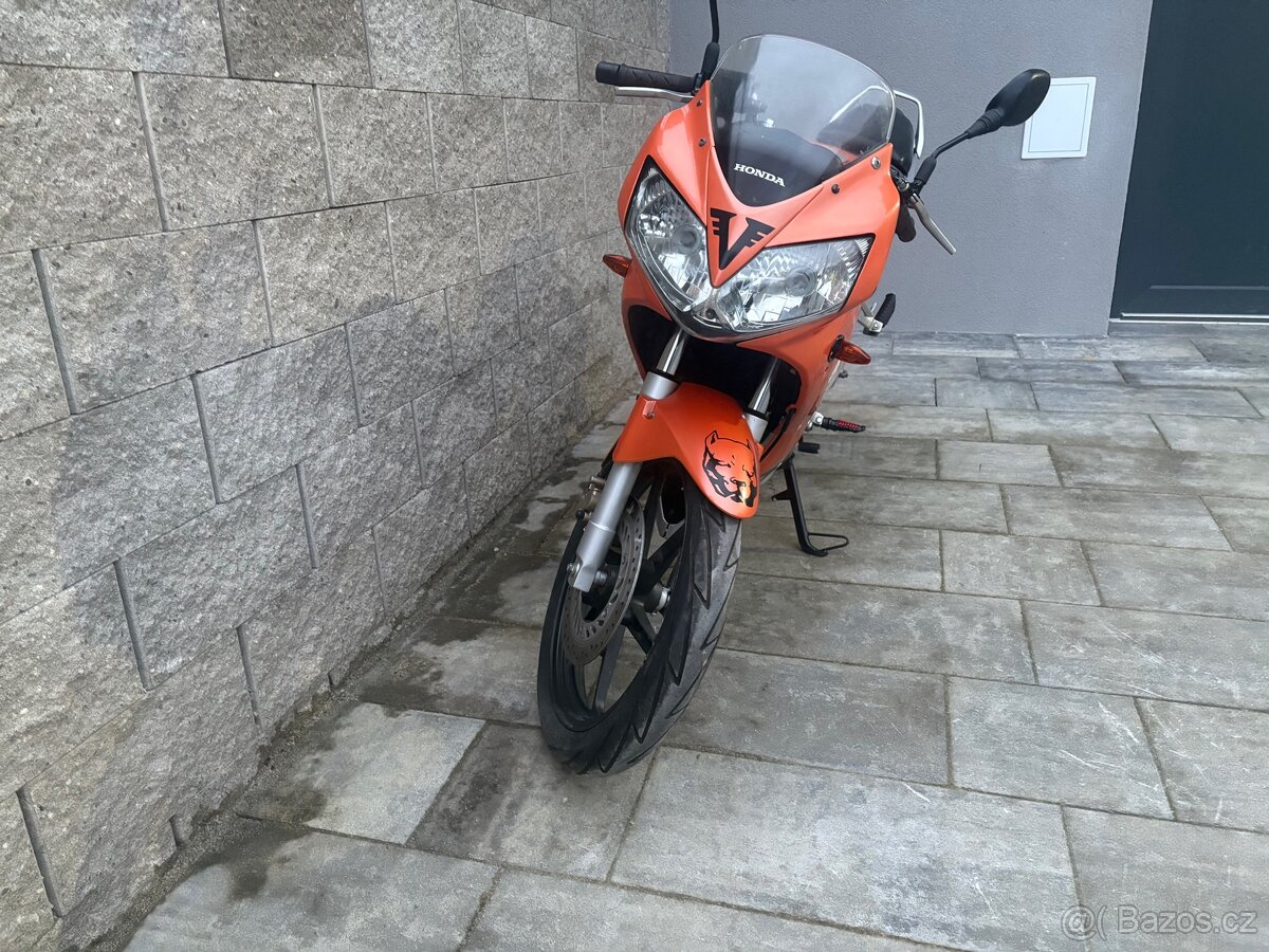Honda cbr 125 2006