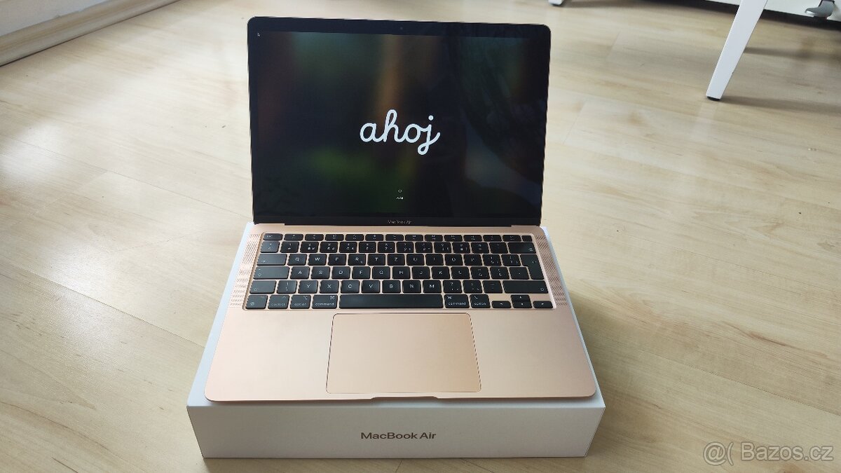 McBook Air 13´´ M1 (2020), 95% baterie, 256 GB SSD Rose gold
