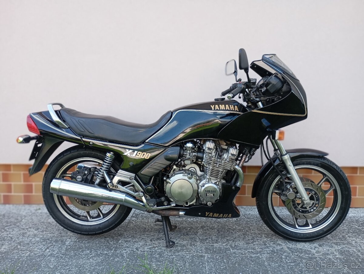 YAMAHA XJ 900