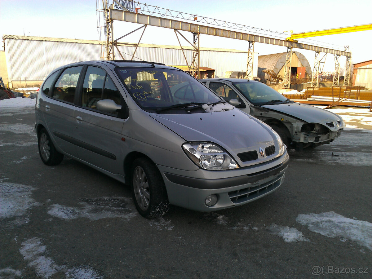 RENAULT Scenic -- náhradní díly