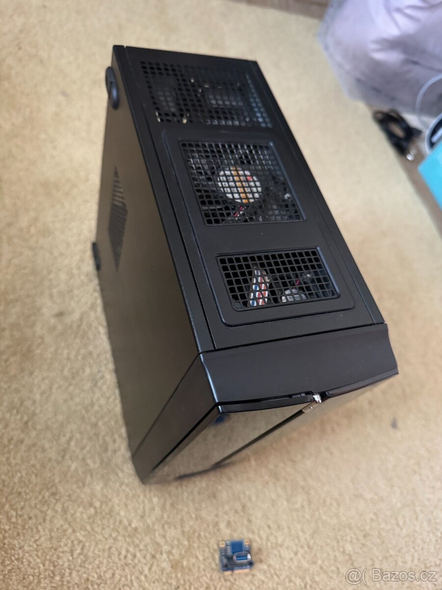 Mini ITX PC i5-4570S, 8GB RAM, GEFORCE GT 1030, zdroj skříň