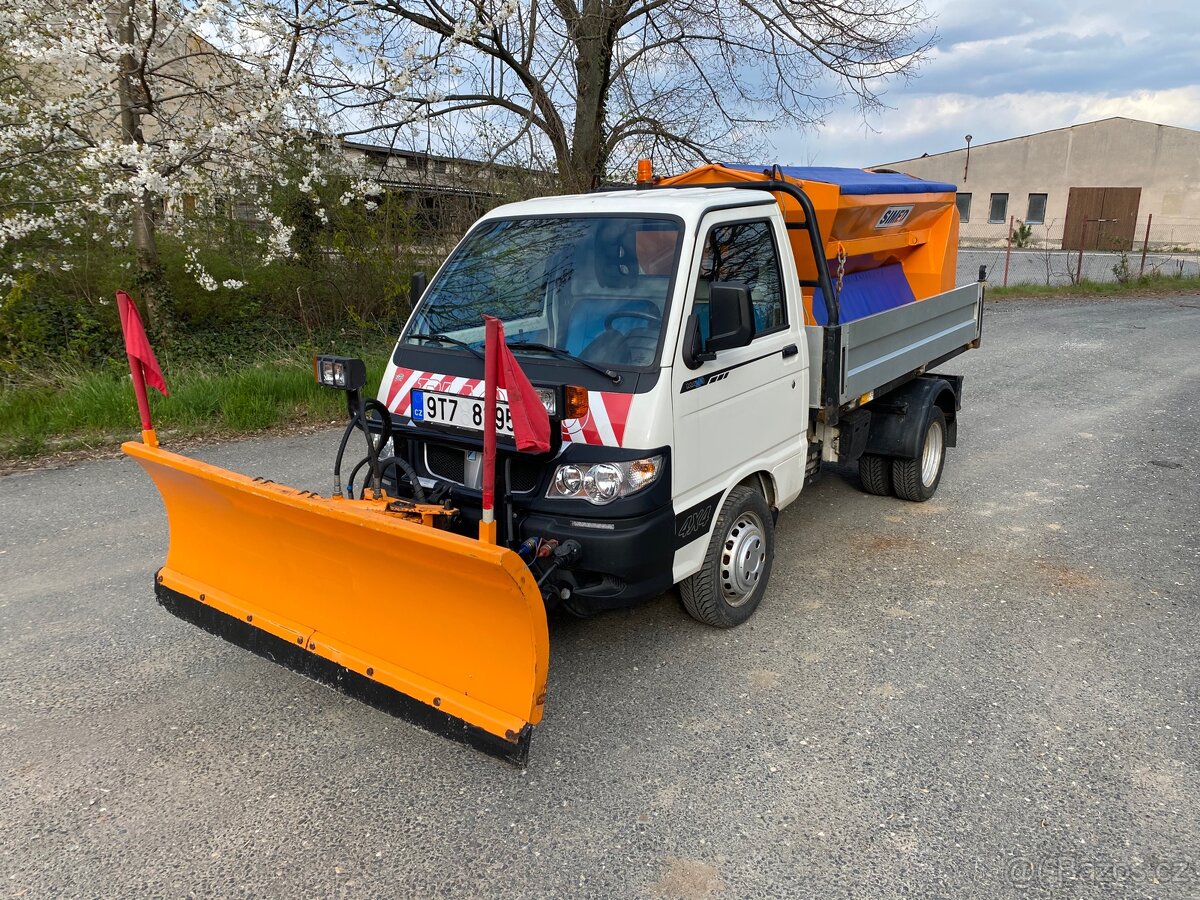 Piaggio Porter Maxxi Sklápěč 4x4 Zimní údržba ČR DPH