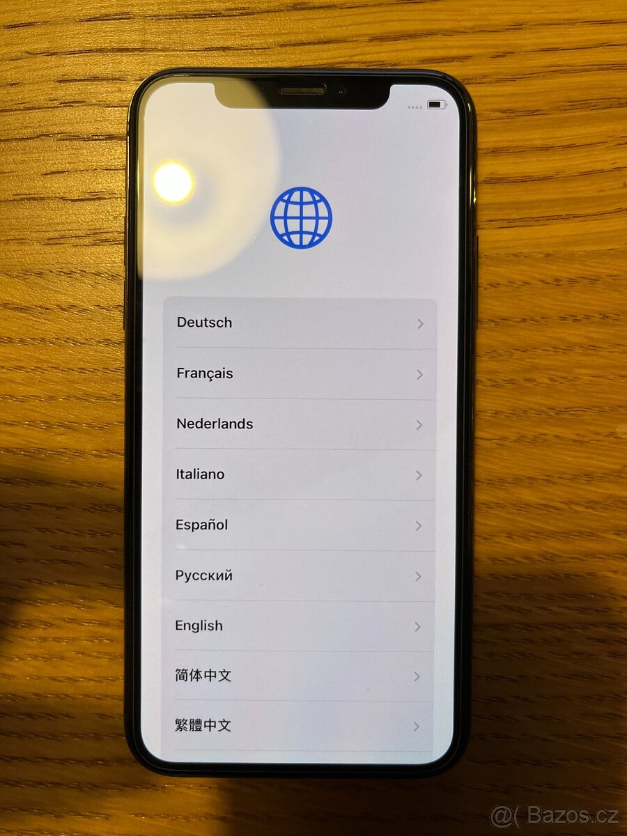 iPhone X 64GB, černý