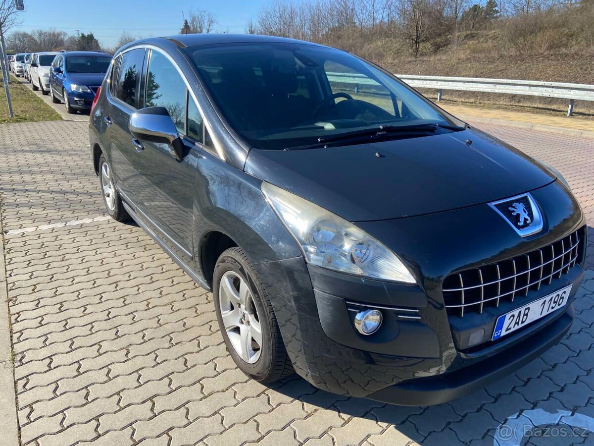 PEUGEOT 3008 1.6 benzín