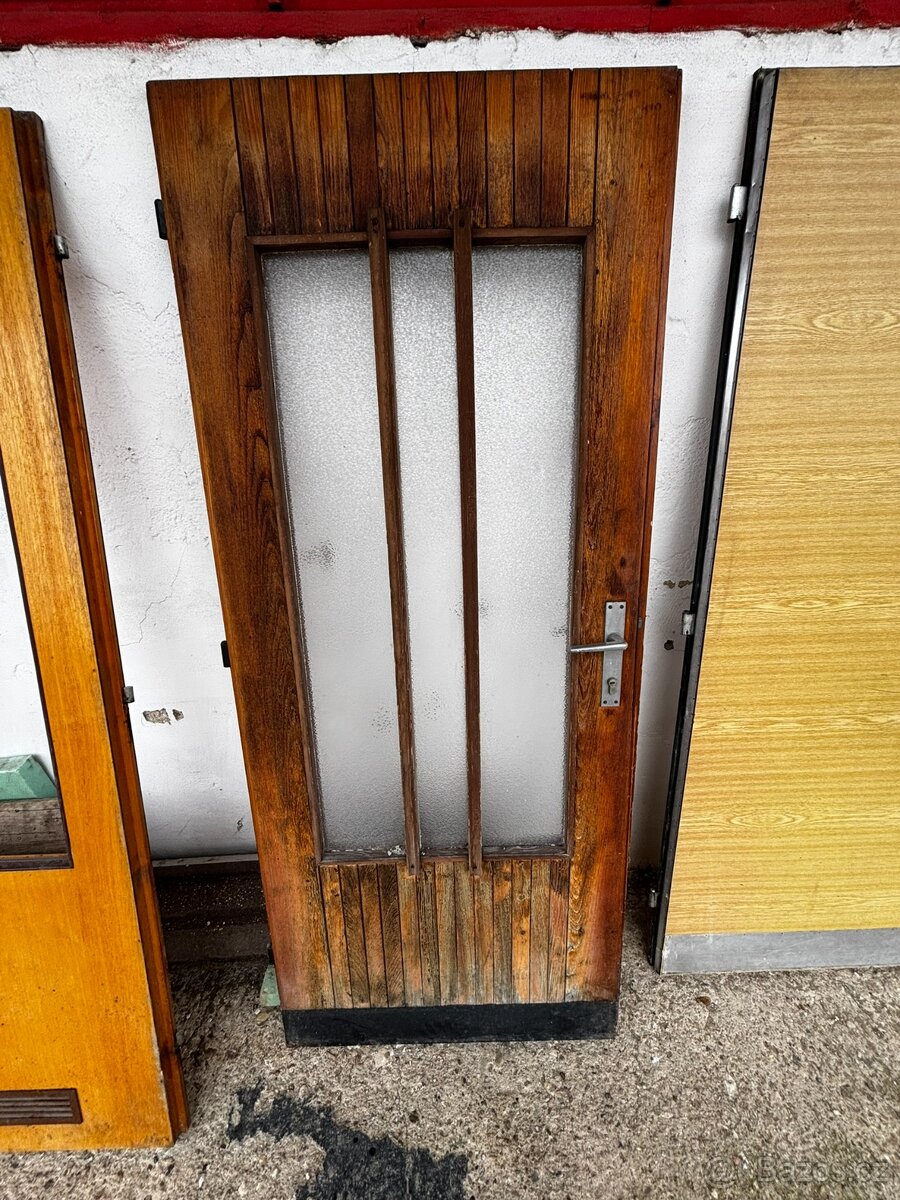 Prodám vchodové dveře prosklené 80P
