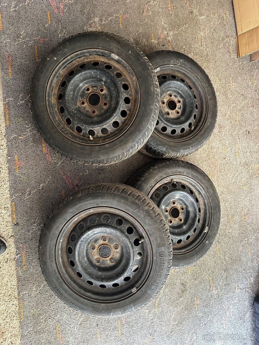 Disky se Zimními pneu Continental 205/55 R16