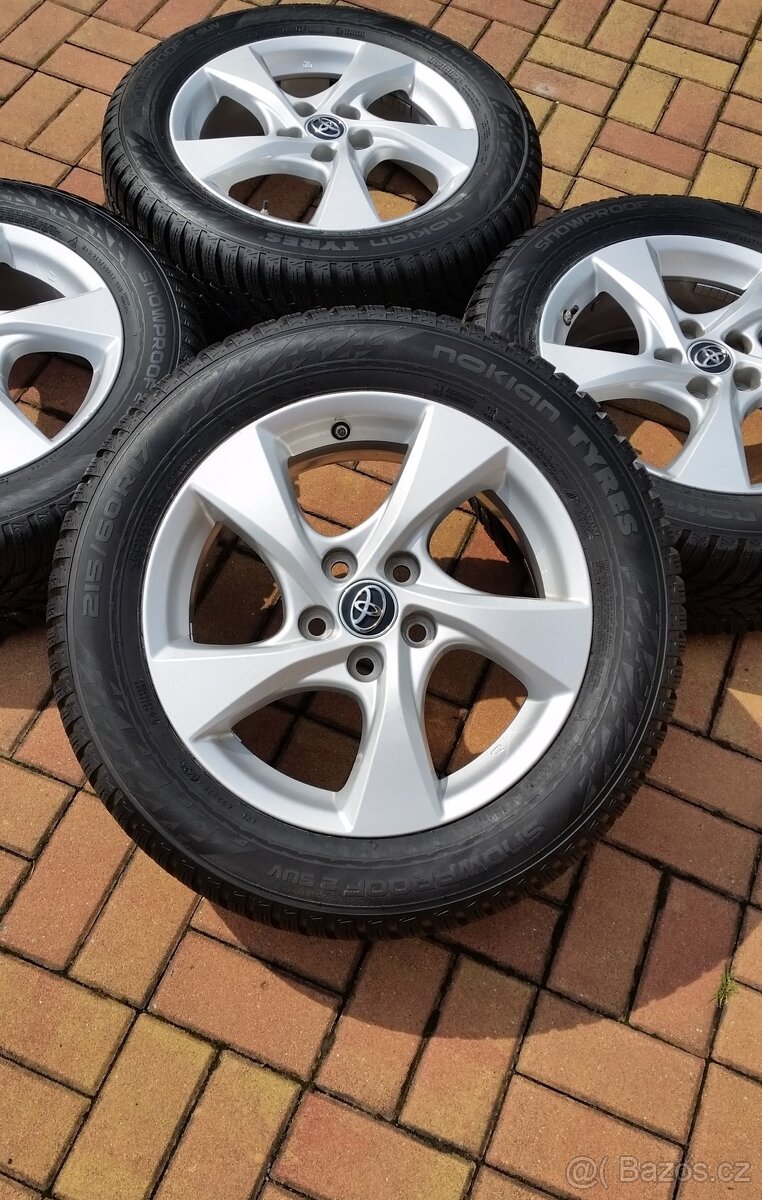 zimní sada TOYOTA C-HR R17 pneu 215/60 NOVÉ / NEJETÉ