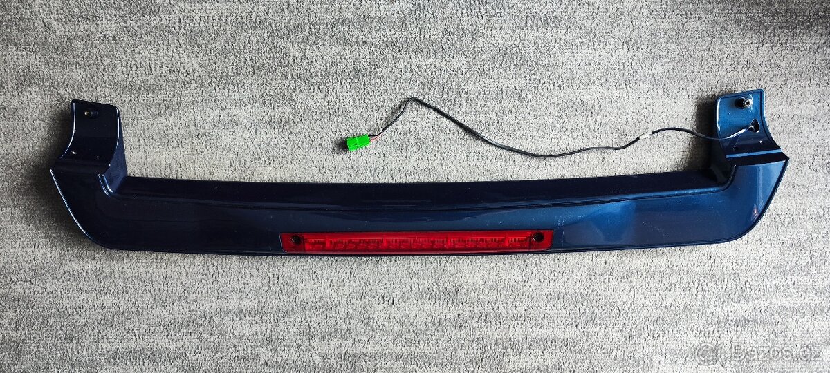 Volvo v70 spoiler křídlo