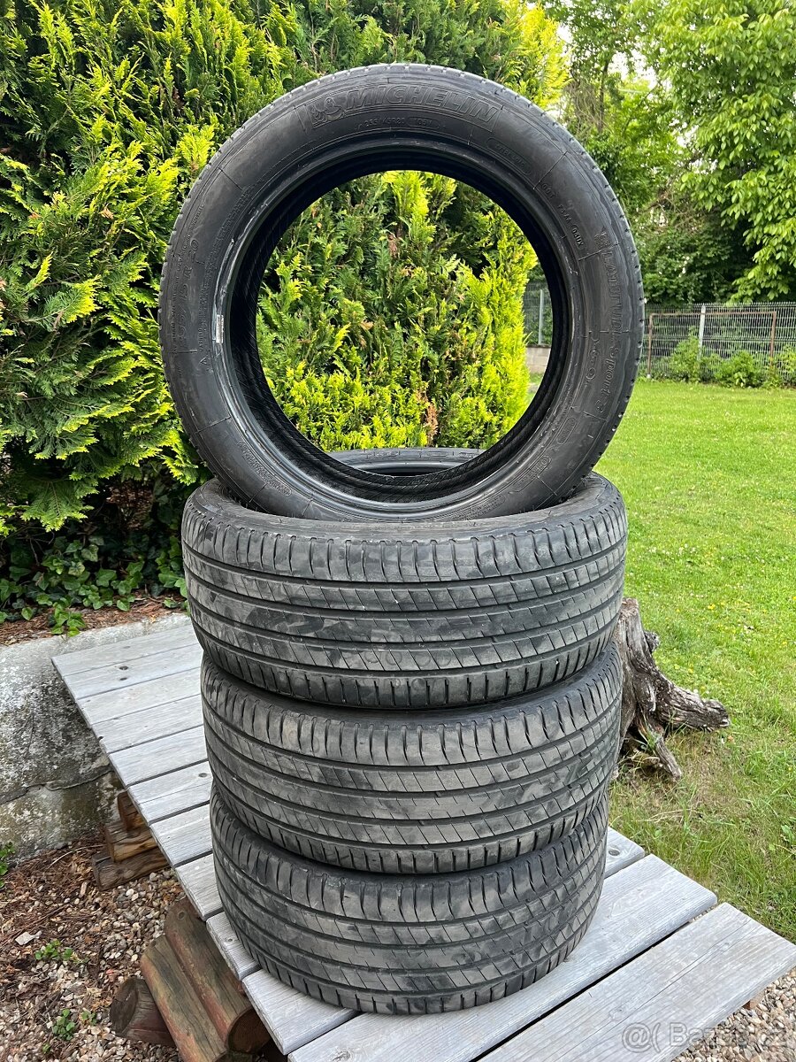 255 45 20 Michelin - sada
