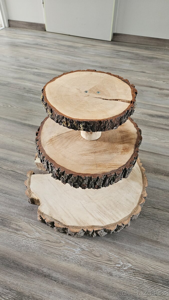 Kulatiny na svatební výzdobu