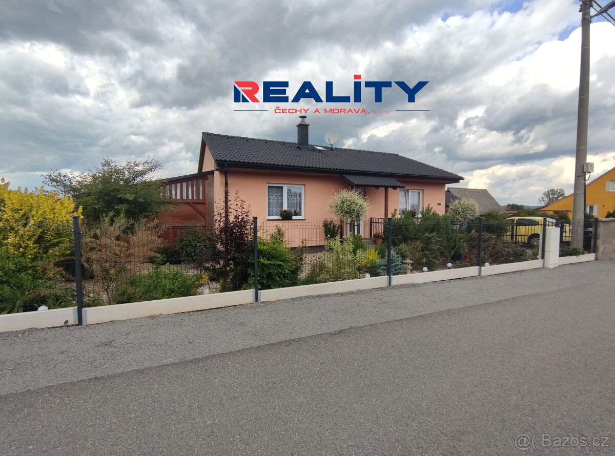 Prodej rodinného domu 3+kk, Opatovec – zahrada, terasa, park