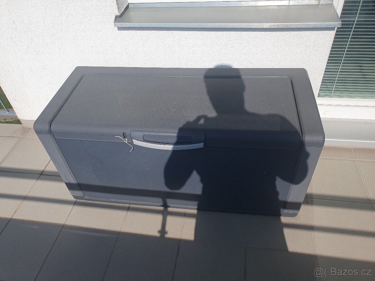 Úložný zahradní box grafitový