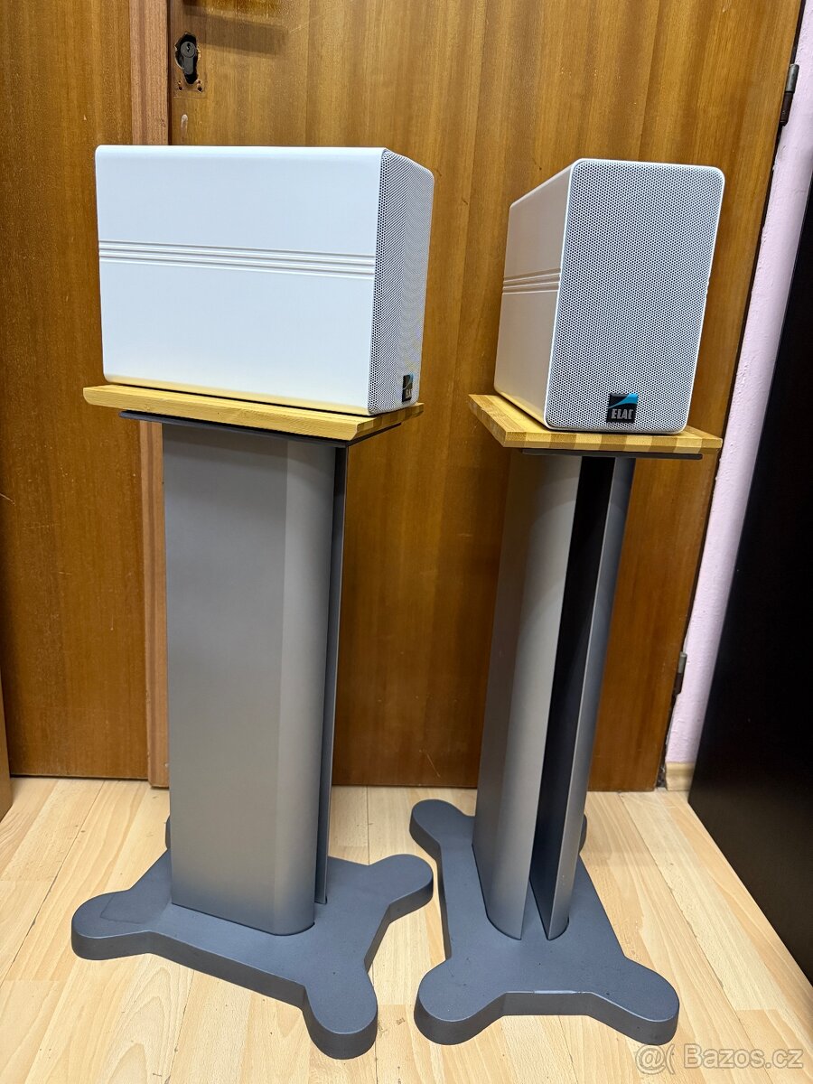 Elac 305 Elegant