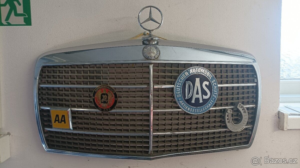 Maska Mercedes 70 léta W114 , W 115