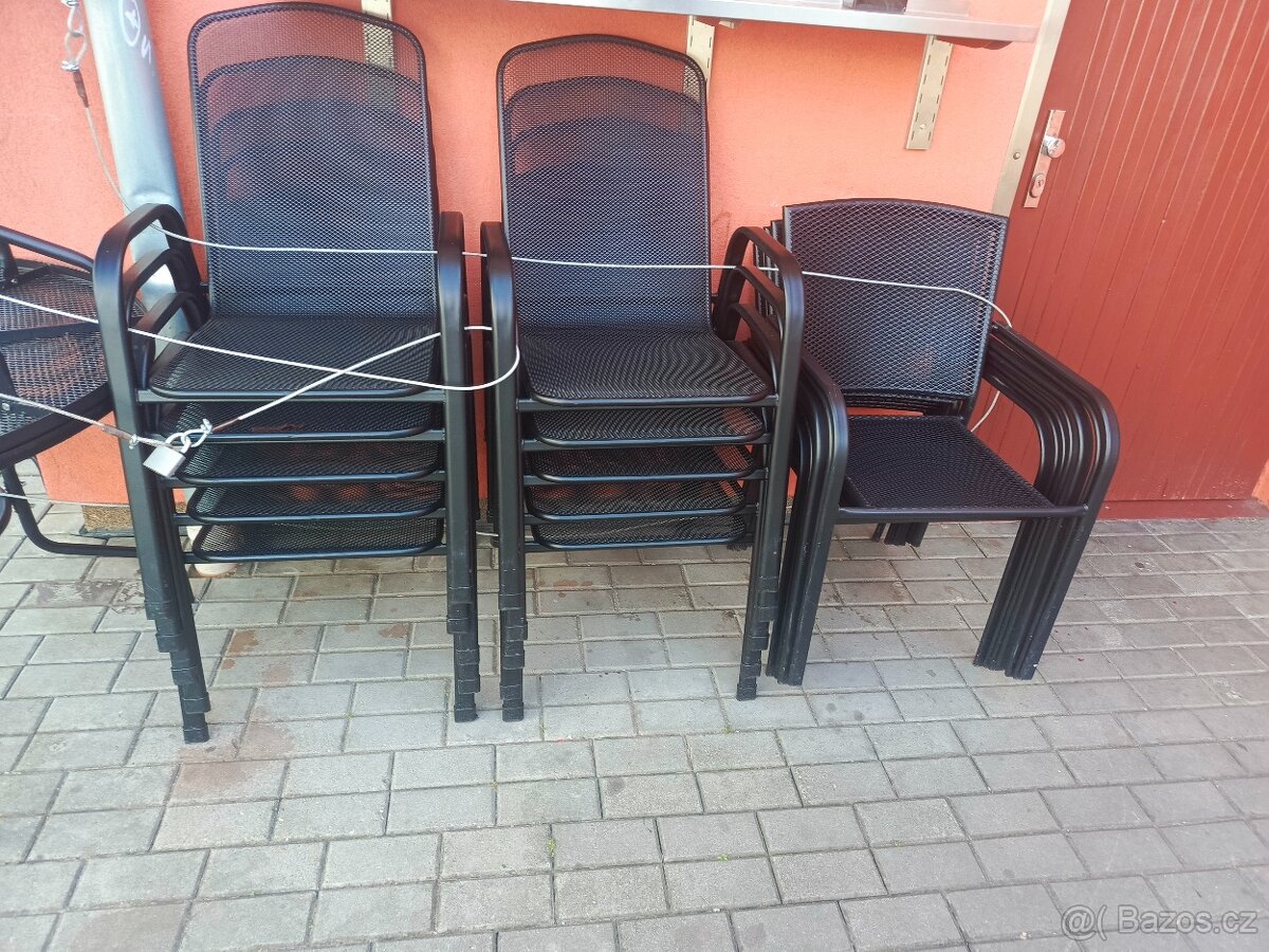 Zahradní nábytek
