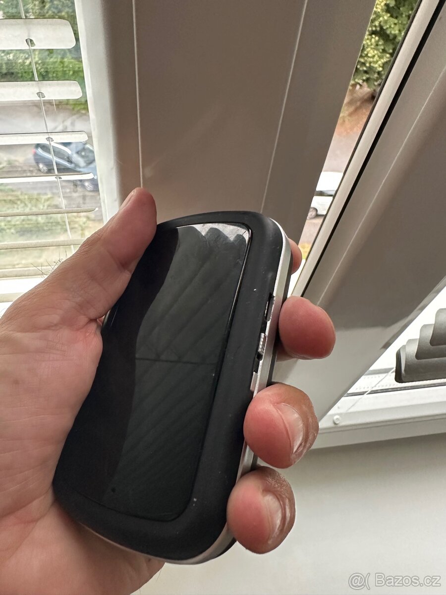 Gps tracker - lokátor