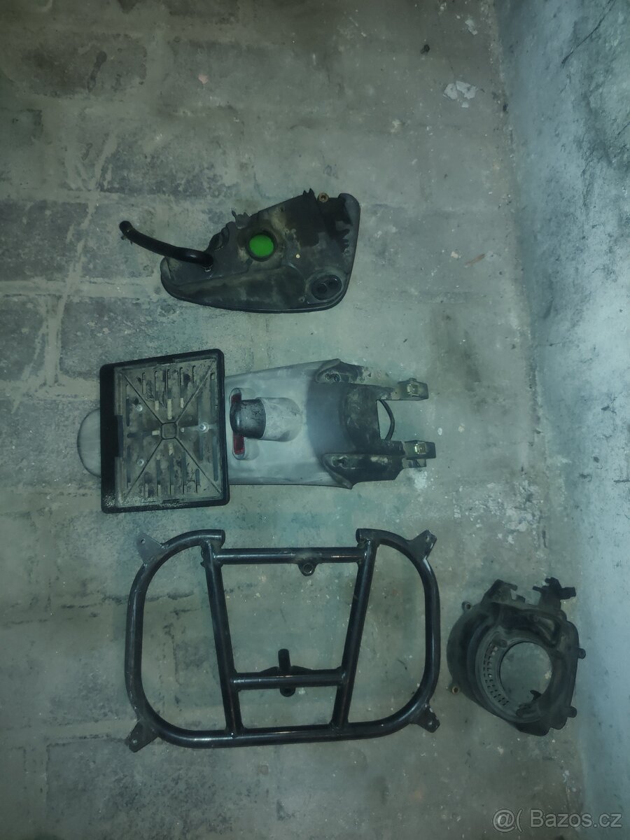 Piaggio Liberty 125,r.2013-postak-ND zdarma
