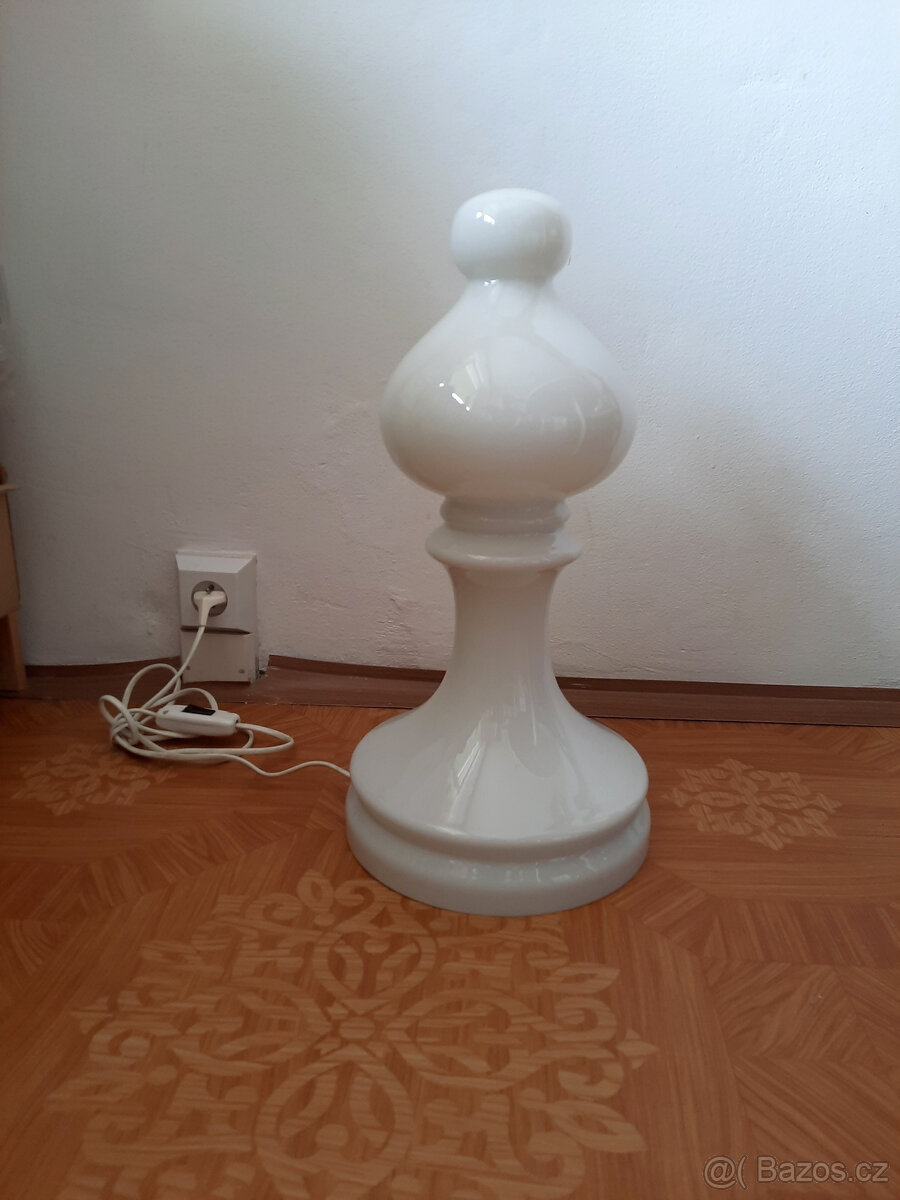 Stolní lampa Střelec (Ivan Jakeš)