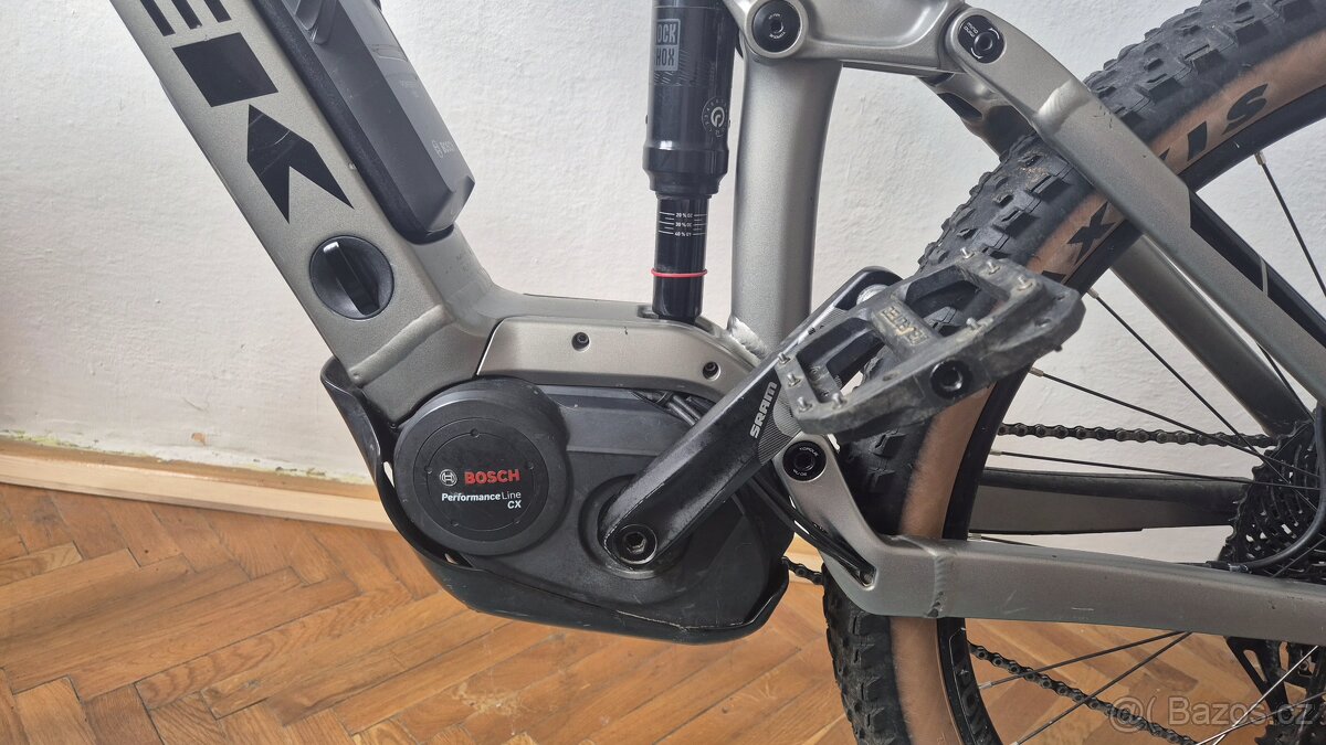 Trek Powerfly 9