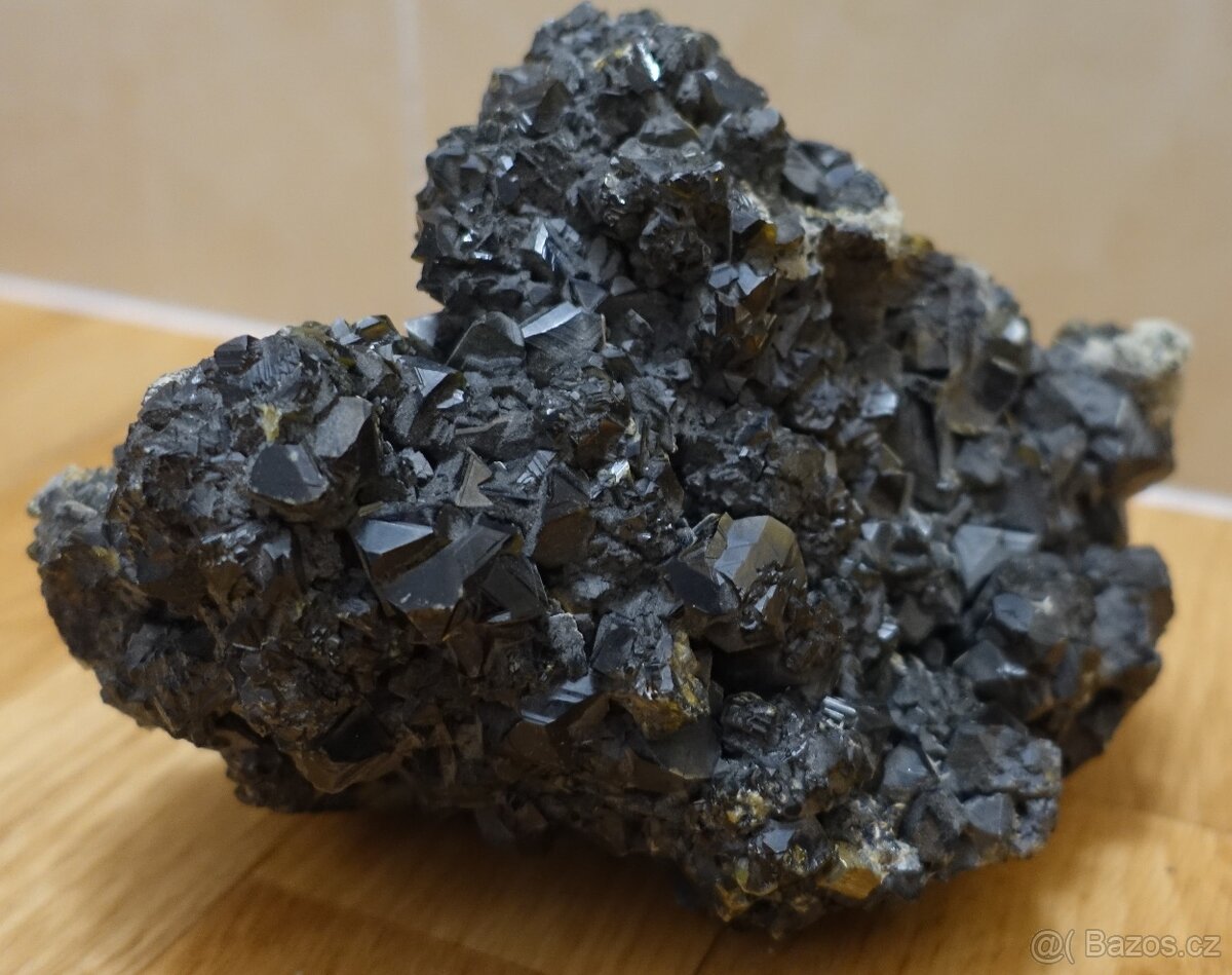 Krystalická drúza sfaleritu (blende) – 2258 g, 16×13×12 cm