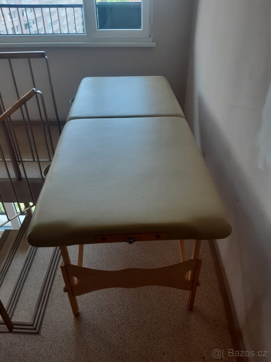 Skládací masážní lehátko