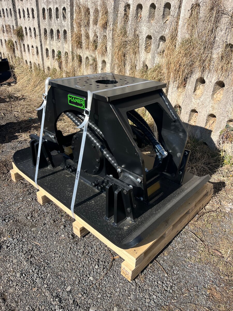 Vibrační deska na bagr 10-20t