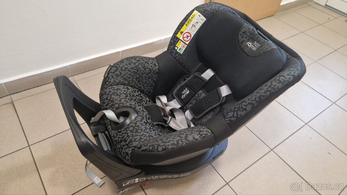 Autosedačka Britax Dualfix i-Size