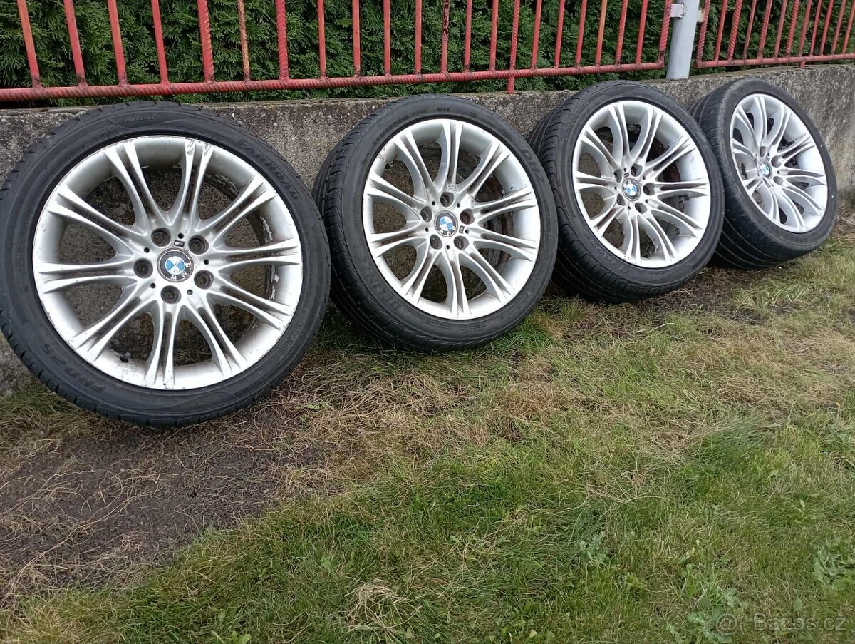5x120 R18 ALU BMW M-paket originál na renovaci či drift