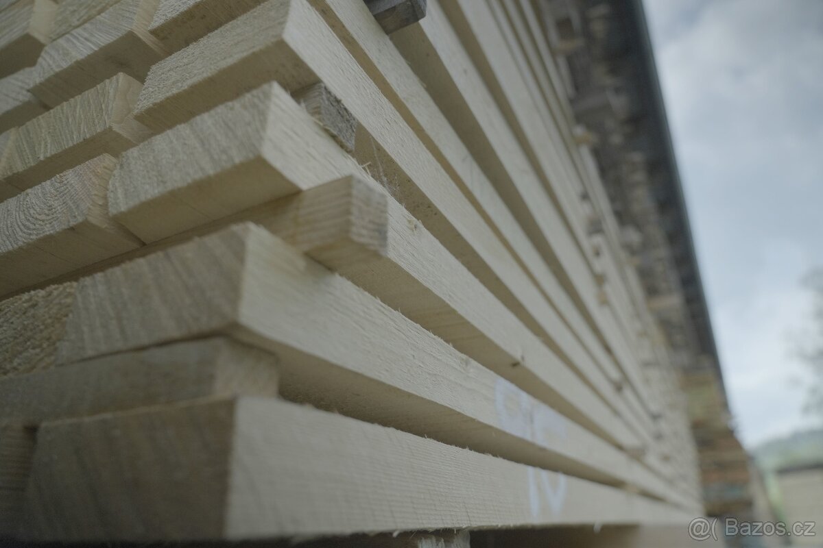 Smrkové stavební řezivo