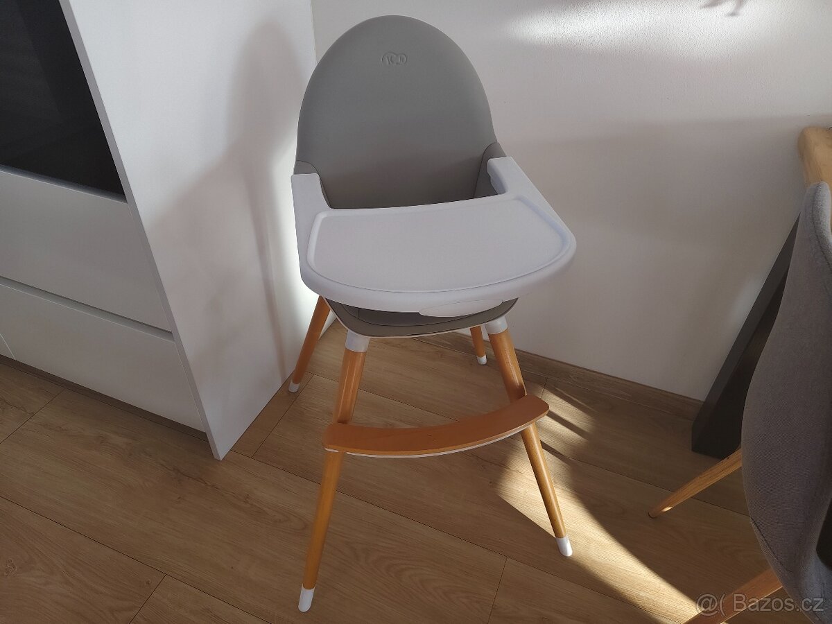 Jídelní židlička