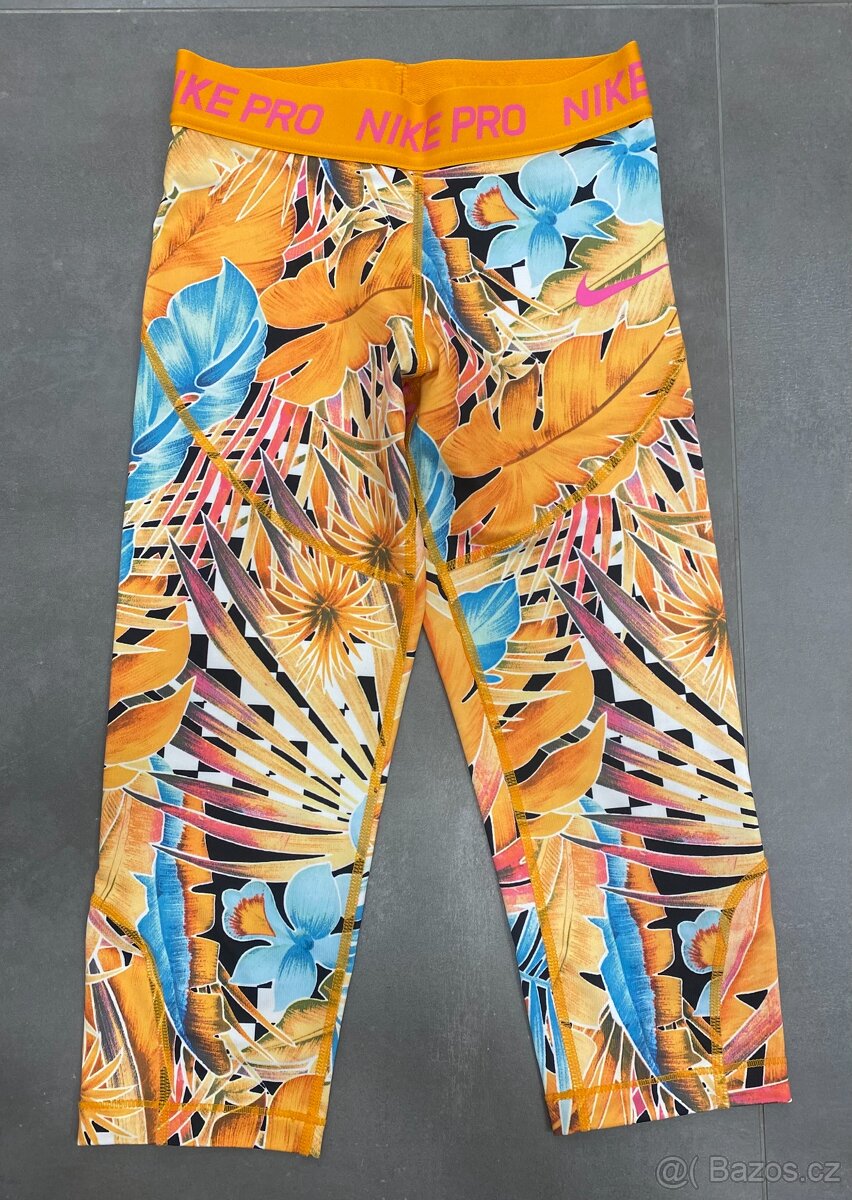 Dívčí 3/4 leginy Nike Pro, vel. 128-137 cm