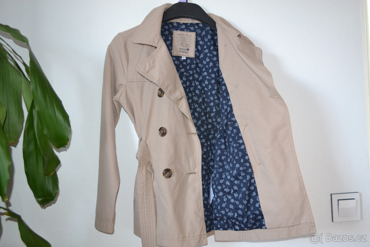 Kabátek, trenčkot zn. C&A vel. 152