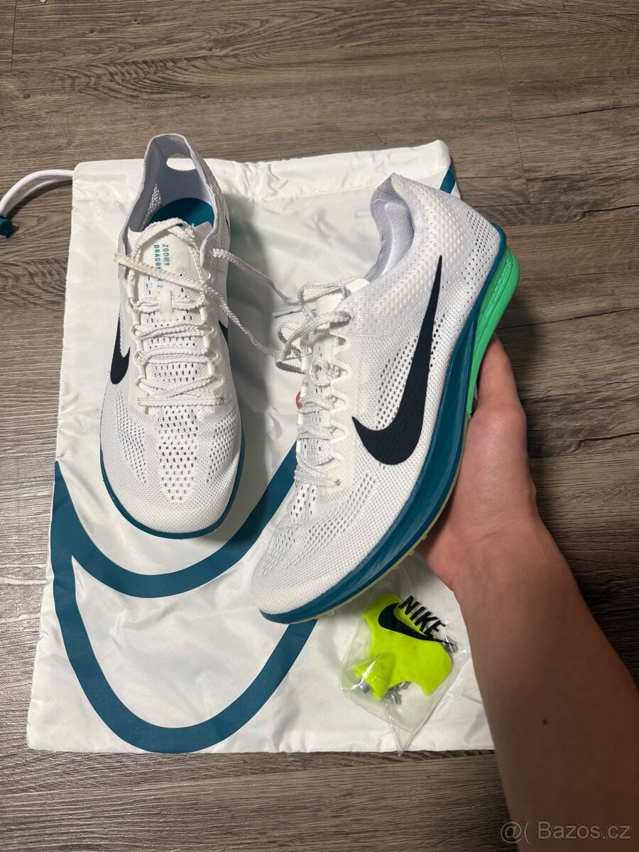 Nike ZoomX Dragonfly 2
