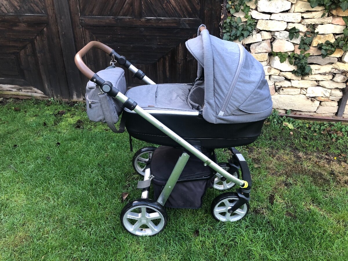 Kočárek ESPIRO NEXT