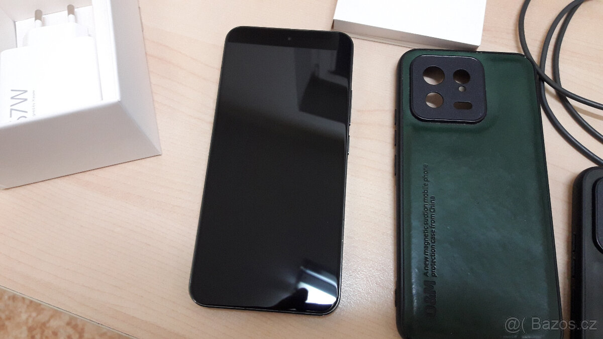 Prodám telefon Xiaomi 13 Black