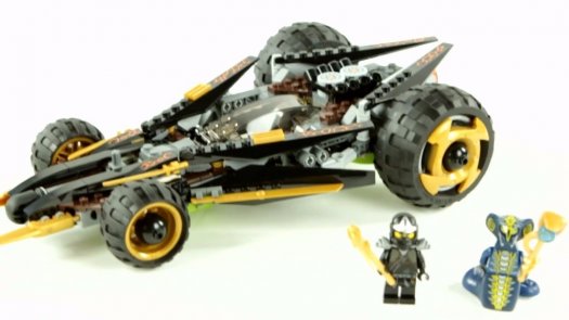 Lego Ninjago 9444 Cole útočí