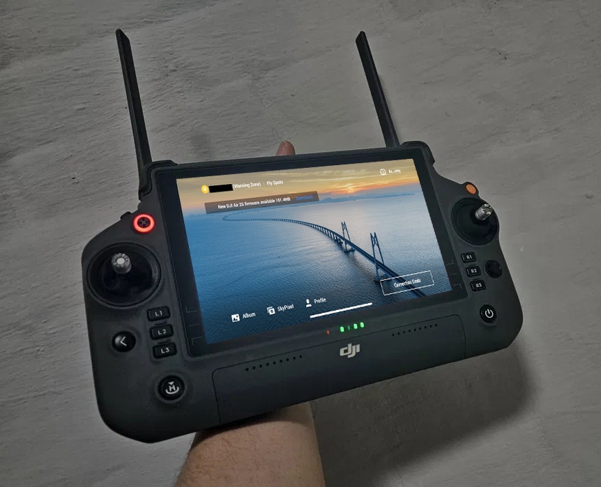 DJI RC Plus RM 700B