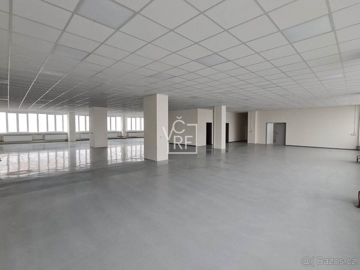 Pronájem administrativního - skladového prostoru 2.400 m2 v 