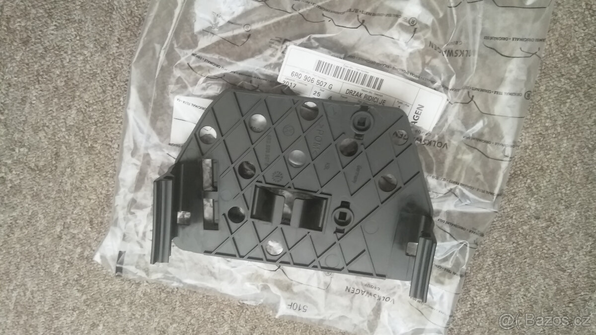 držák řídící jednotky 6R0906507G škoda fabia 2