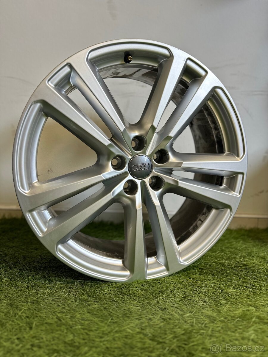 Alu kola 5x112 r20 (Q7s)