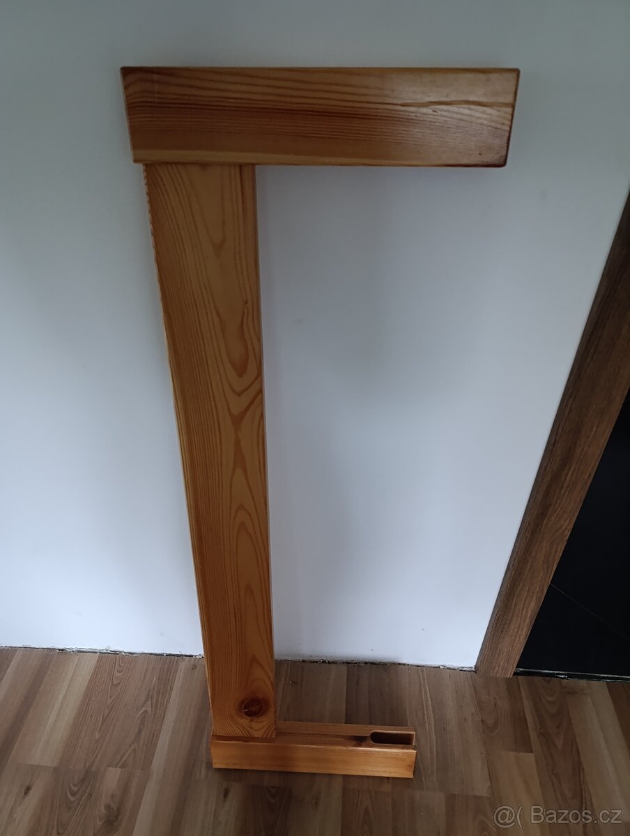 Dětská zábrana na postel