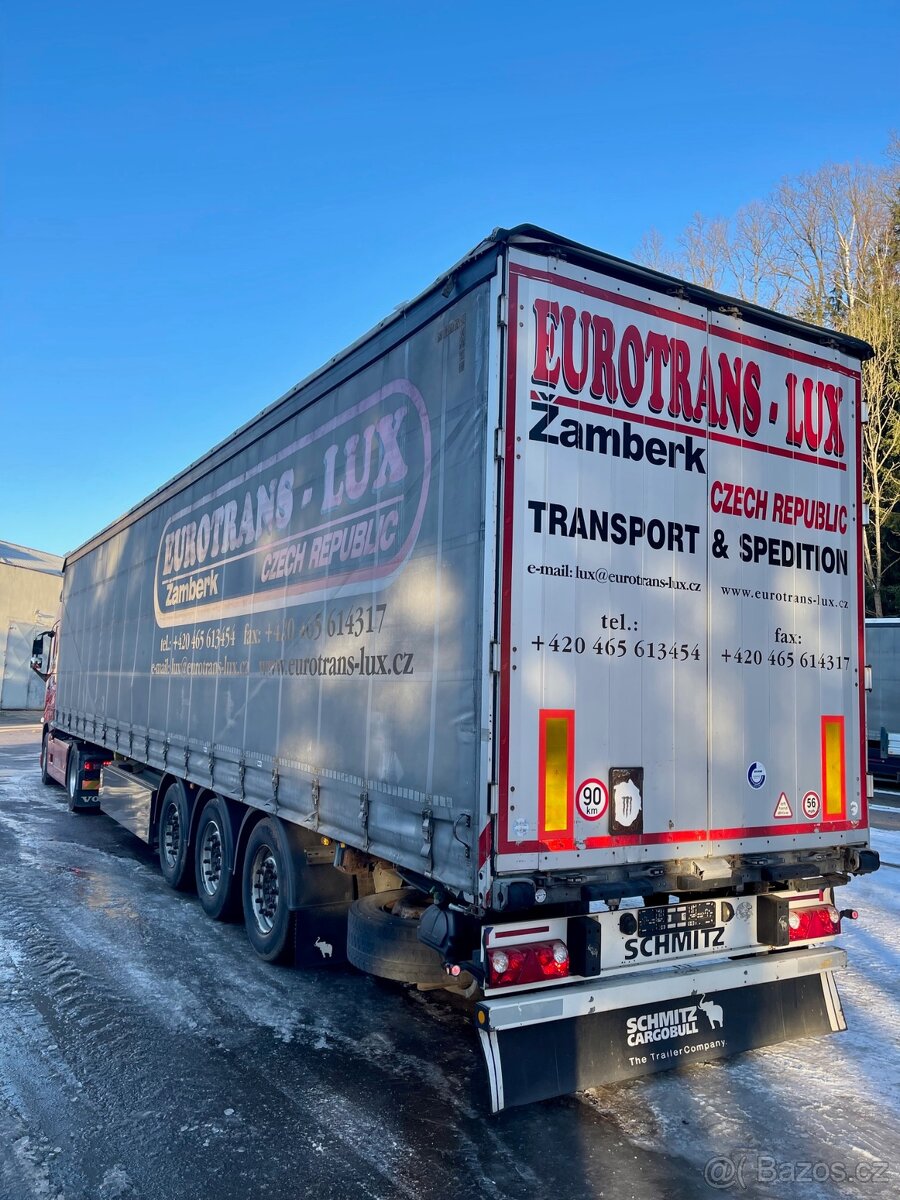 SCHMITZ CARGOBULL plachtový návěs