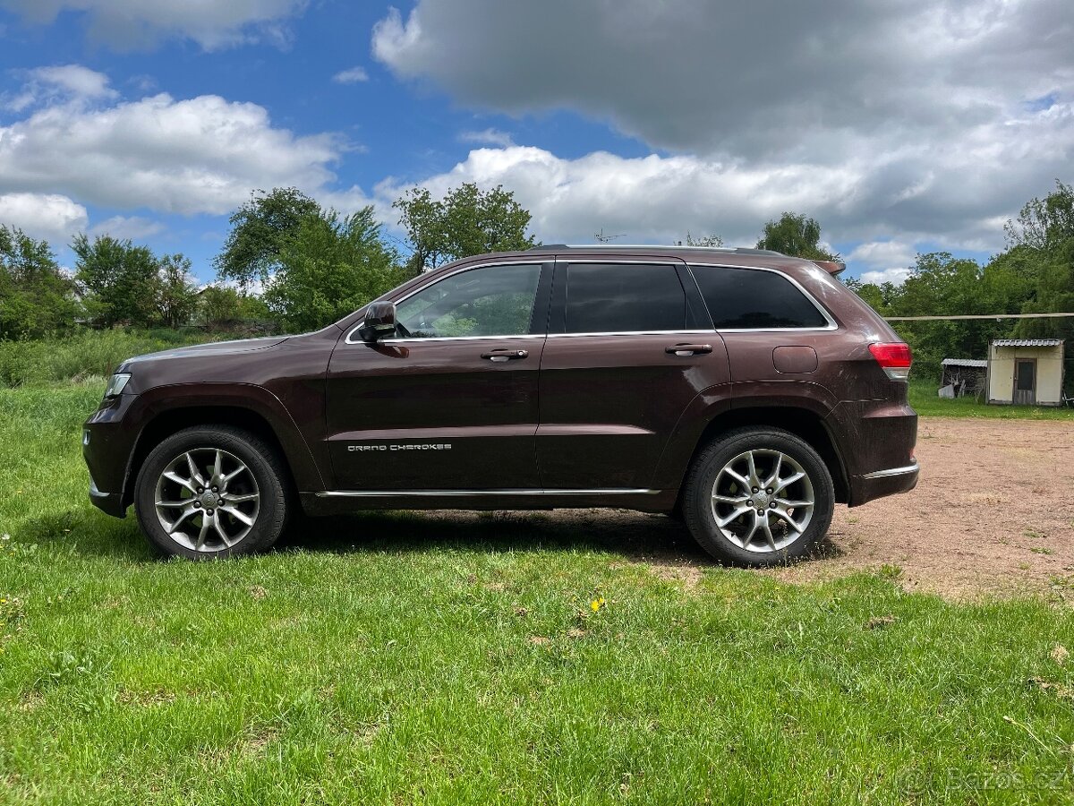 Jeep Grand Cherokee SUMMIT 3.0 V6