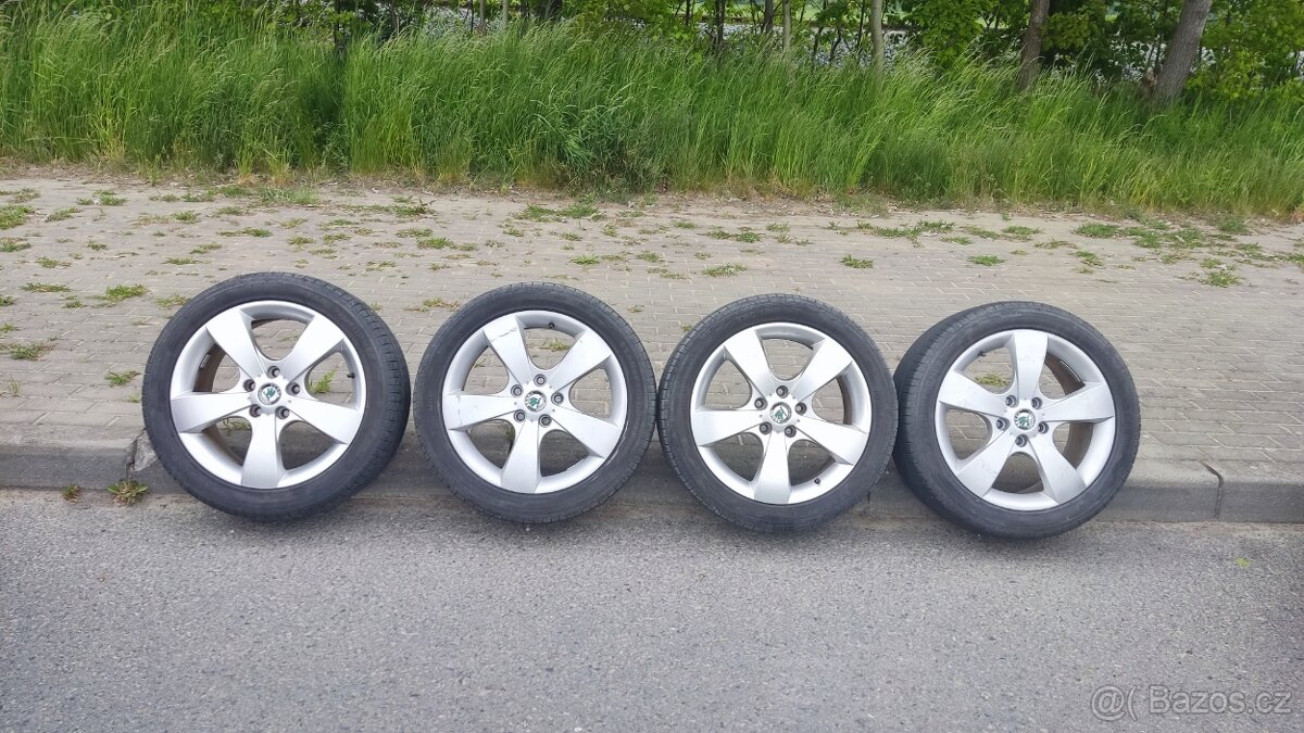 Alu kola 5x112r17 Octavia 2